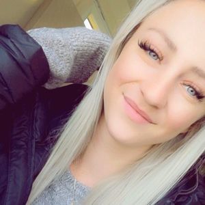 Meet your Posher, Catherine